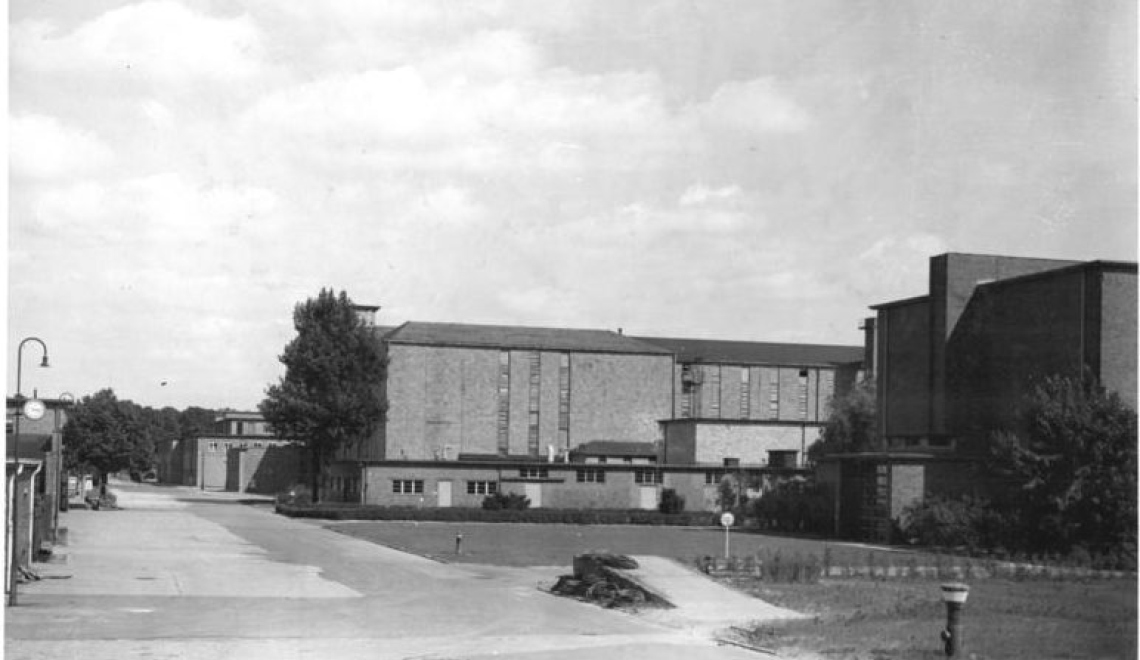 Die DEFA-Spielfilmstudios Babelsberg in Potsdam 1952 von innen