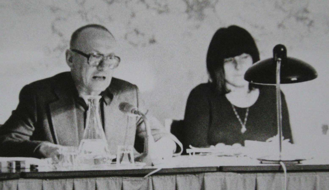 Ernst Jandl und Friederike Mayroecker - Photo by Wolfgang H. Wögerer - CC BY-SA 3.0 Abbildung von Ernst Jandl und Friederike Mayroecker - v.l.n.r.