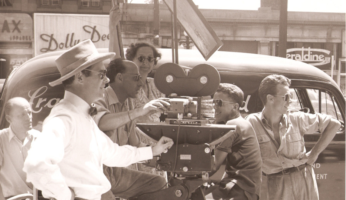 Abbildung von Filmset in den USA anno 1950 mit Grant Crabtree