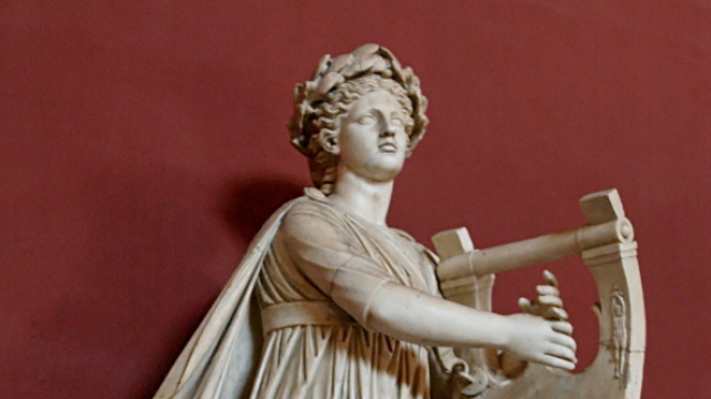 Abbildung von Apollo Statue mit Lyra