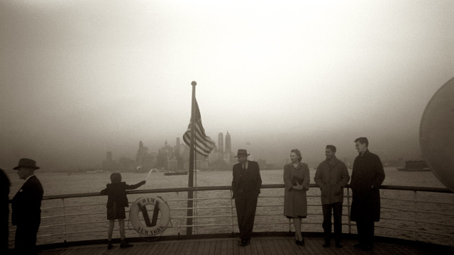 Abbildung von ankommenden Einwanderern, New York der 1940er