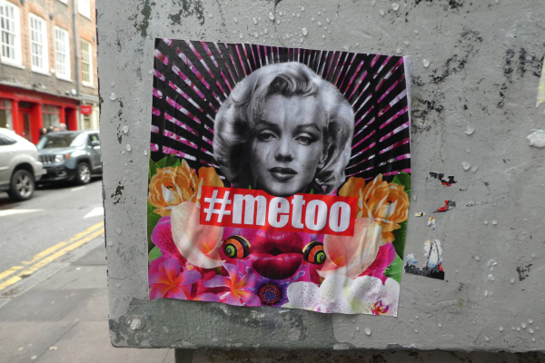 Abbildung von Marilyn Monroe auf einem metoo Poster