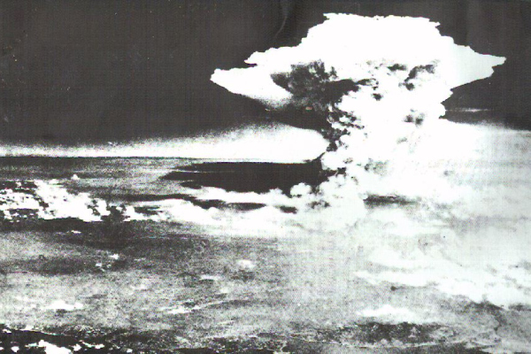 Abbildung von Atombomben-Pilz von Hiroshima 1945